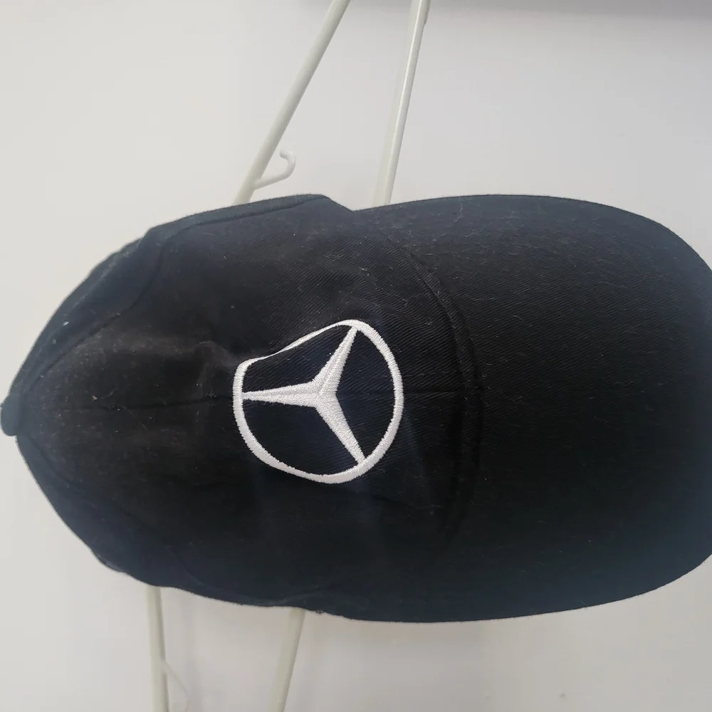Mercedes-Benz Collection Black Accessory - Picture 3 of 7